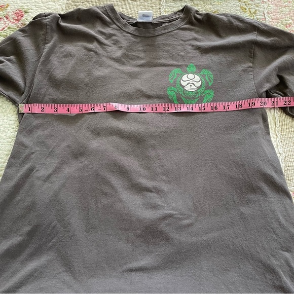 Tribal Sea Turtle Shirt Long Sleeve Brown Women’s Size Small Surfer Beach - Picture 6 of 11